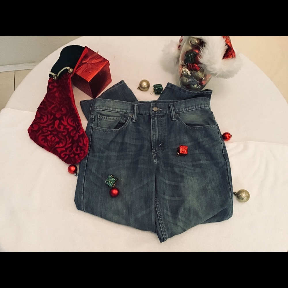 LEVI STRAUSS ”  Original Riveted Men’s blue Jeans.
